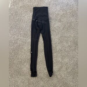 LuluLemon Black Leggings